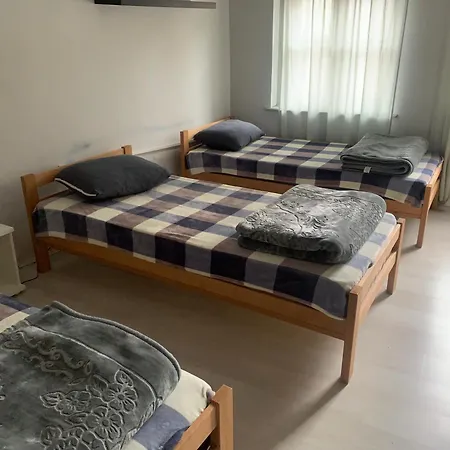 Hostel Downtown Mixed Beds Βελιγράδι