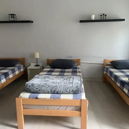 Hostel Downtown Mixed Beds *